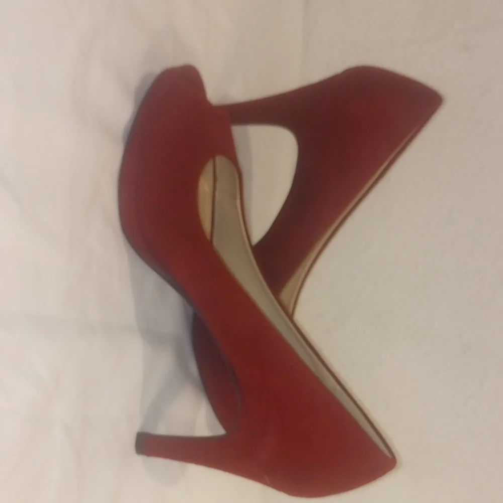 Elegant  Cherey Red Peep-Toe Heels CL BY LAUNDAY - Picture 7 of 7